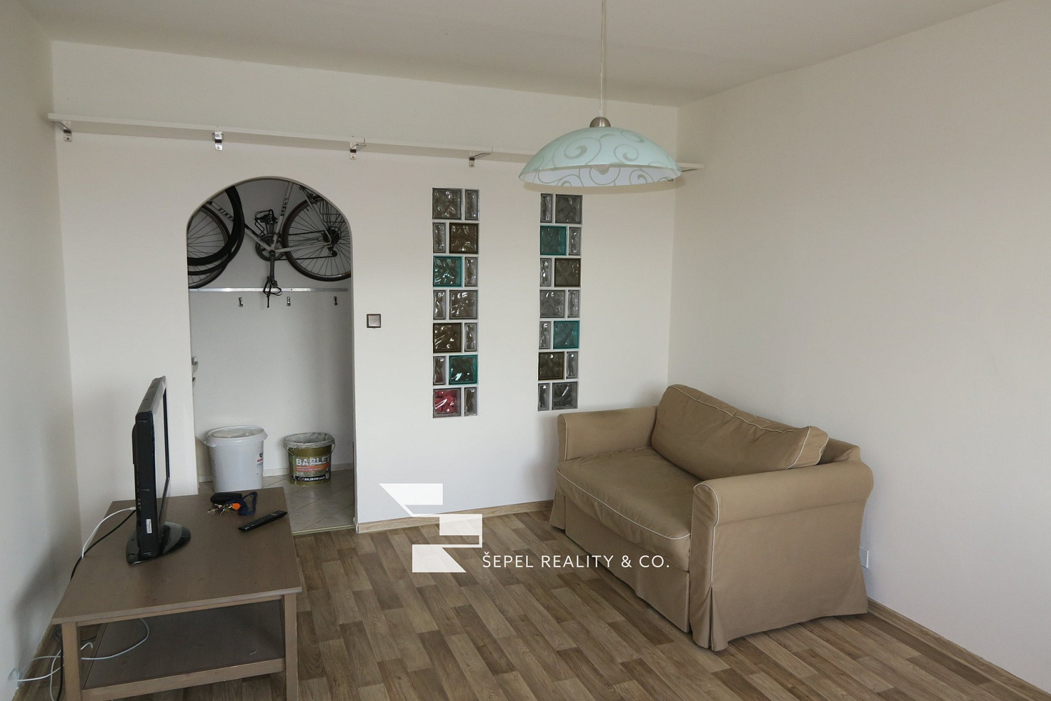 Pronájem bytu 2+1 52 m² – fotografie 2