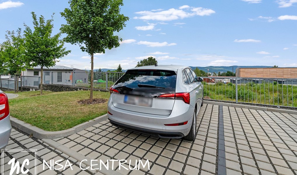 Prodej bytu 3+kk 75 m², Liberec – náhled fotky 21