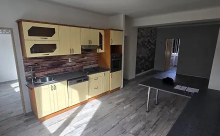 Prodej bytu 2+1 55 m², Jaroslava Vrchlického, Most