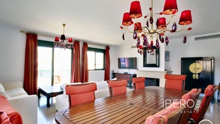 Prodej bytu 4+kk 281 m²