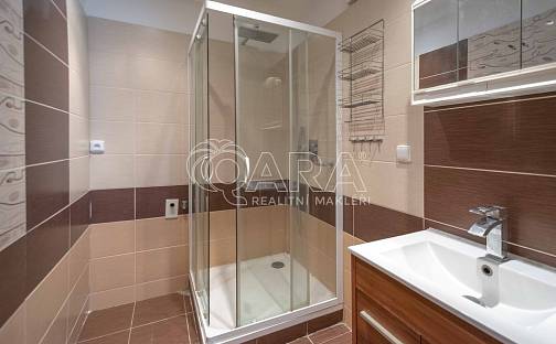 Prodej bytu 3+1 67 m², Dr. E. Beneše, Neratovice, okres Mělník