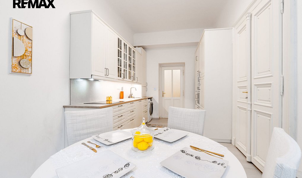 Pronájem bytu 2+1 86 m², Praha – náhled fotky 14