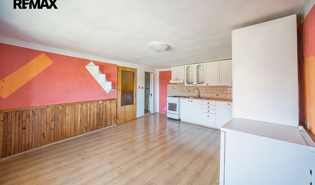 Prodej domu 152 m² s pozemkem 8 593 m², Žatec – náhled fotky 3