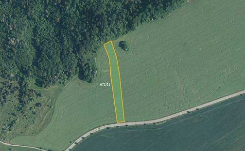 Prodej pole 4 986 m², Blansko - Lažánky