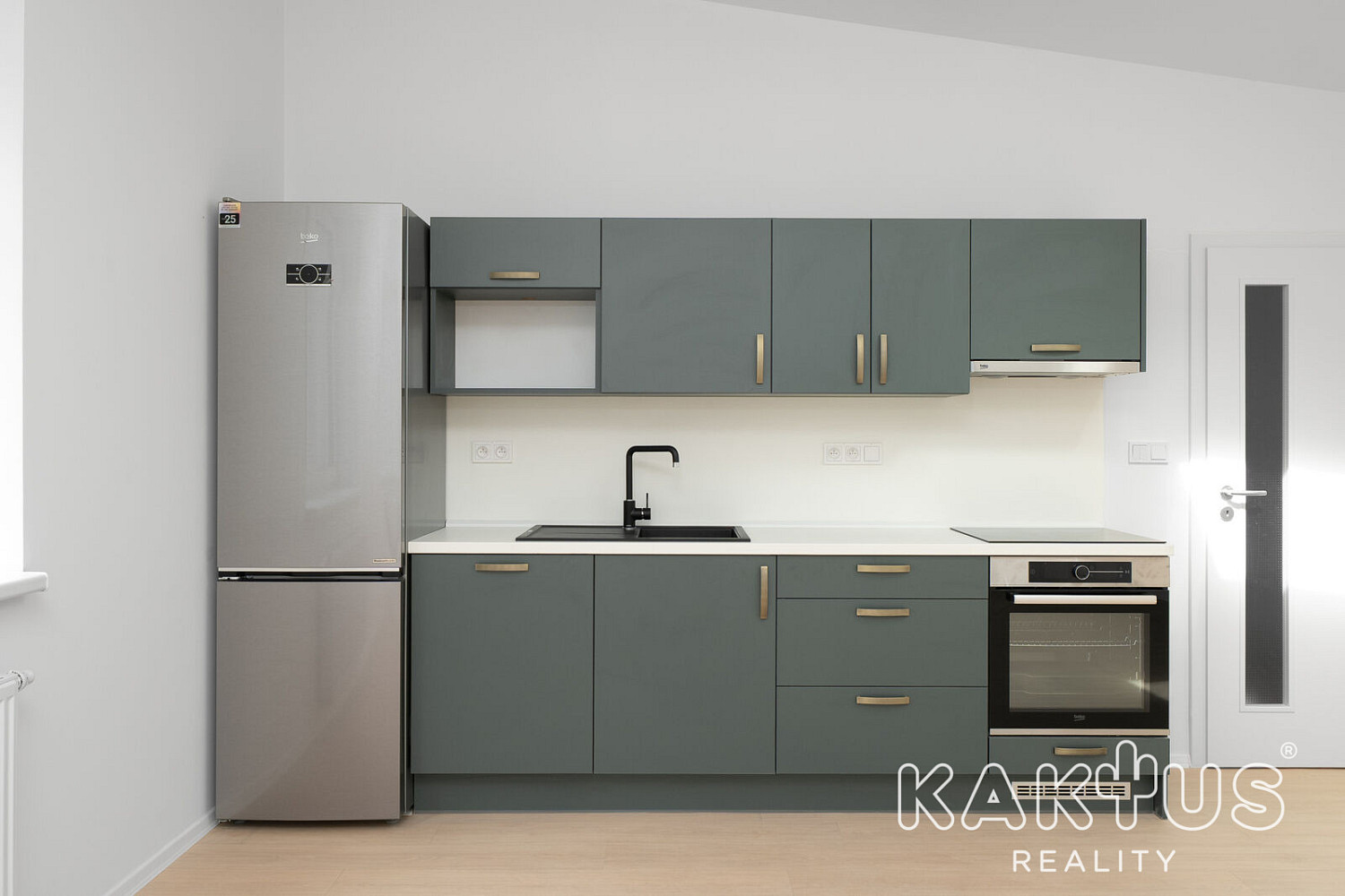 Pronájem bytu 2+kk 72 m² – fotografie 4