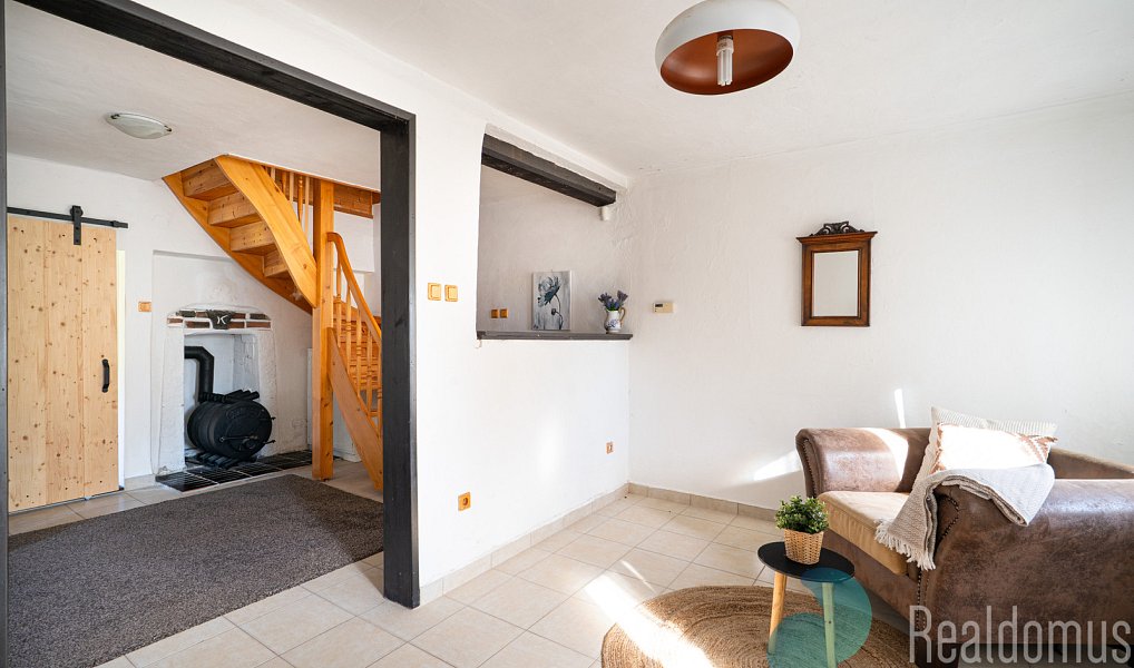 Prodej domu 180 m² s pozemkem 938 m², Klenovice – náhled fotky 16