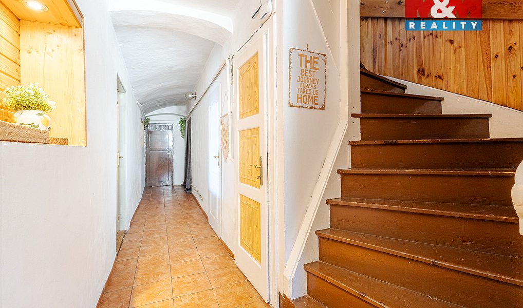 Prodej domu 240 m² s pozemkem 775 m², Nový Bor – náhled fotky 10