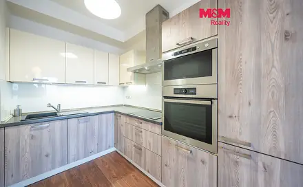 Pronájem bytu 2+kk 60 m²