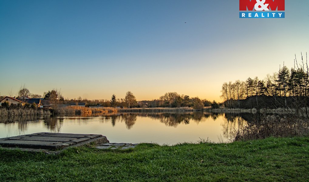 Prodej stavebního pozemku 993 m², Nová Ves – náhled fotky 8