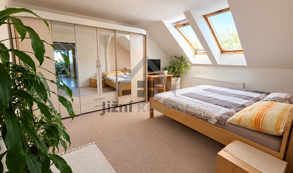 Prodej bytu 5+kk 134 m², Heřmaneč – náhled fotky 2