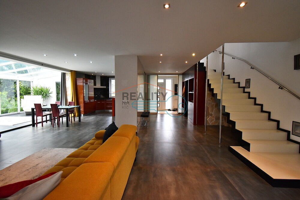 Prodej domu 170 m² s pozemkem 815 m²