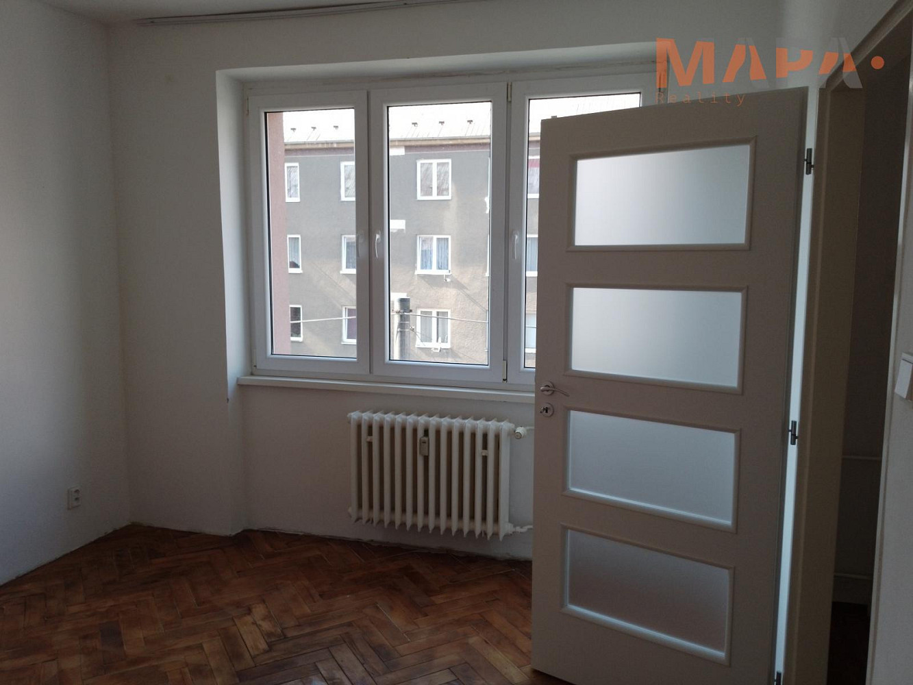 Pronájem bytu 2+1 55 m² – fotografie 2
