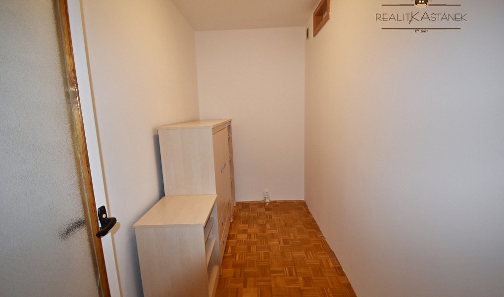 Pronájem bytu 2+1 61 m², Liberec – náhled fotky 14