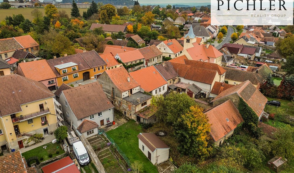 Prodej domu 292 m² s pozemkem 313 m², Kasejovice – náhled fotky 33
