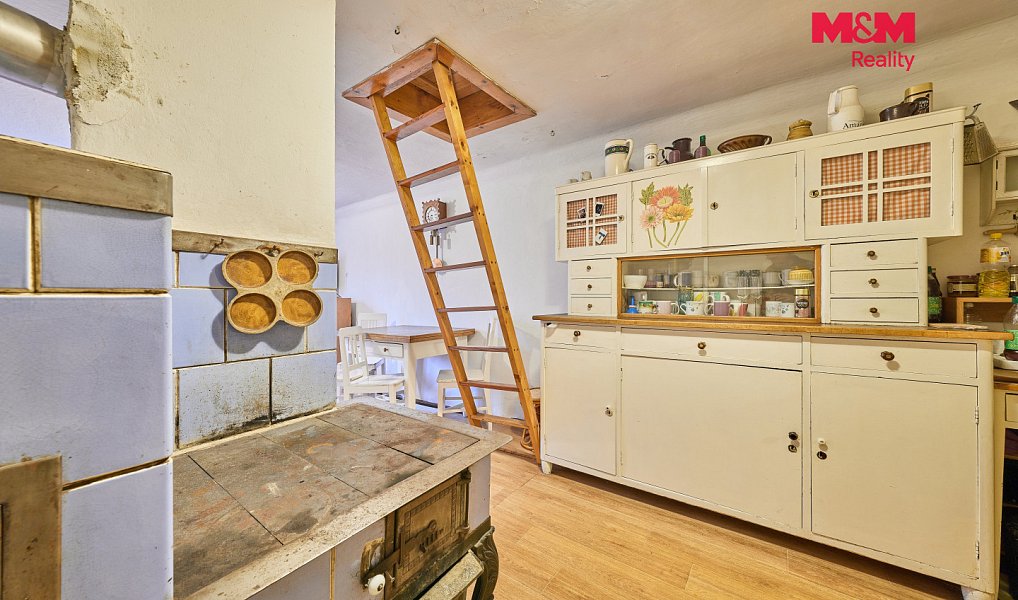 Prodej domu 150 m² s pozemkem 1 069 m², Horní Maršov – náhled fotky 12