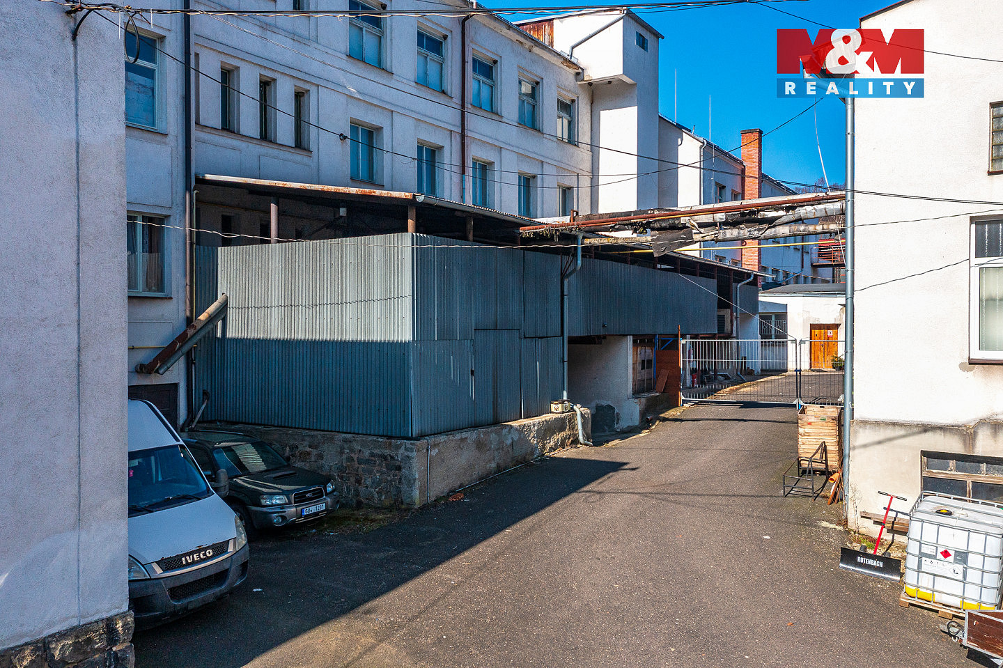 Pronájem výrobních prostor 330 m² — photo 2