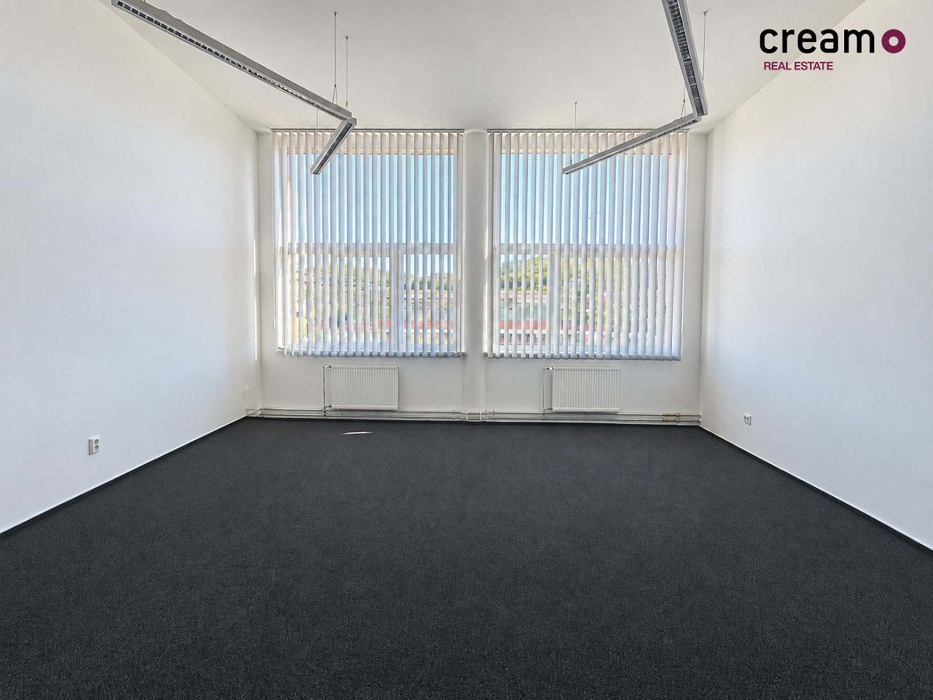 Pronájem kanceláře 46 m² – fotografie 2