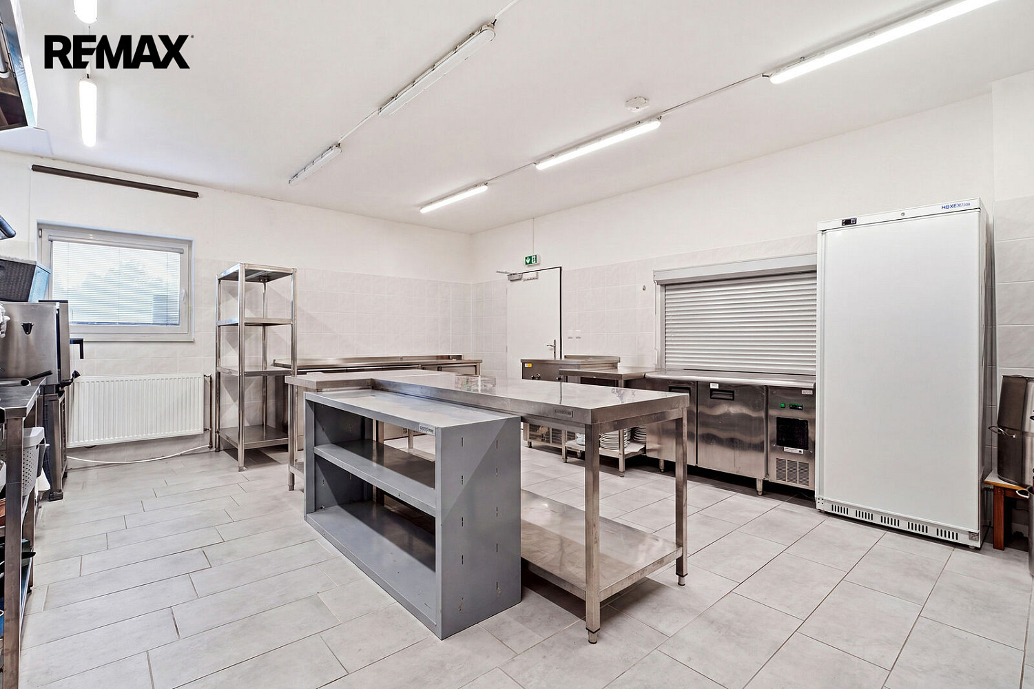 Prodej ubytovacího objektu 1 730 m² – fotografie 5