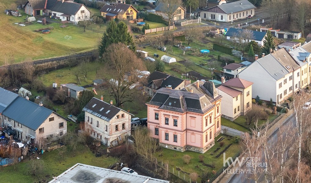 Prodej domu 434 m² s pozemkem 2 176 m², Jilemnice – náhled fotky 43
