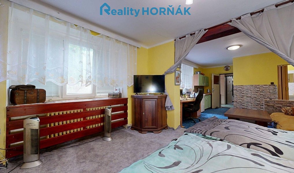 Prodej domu 364 m² s pozemkem 1 261 m², Votice – náhled fotky 33