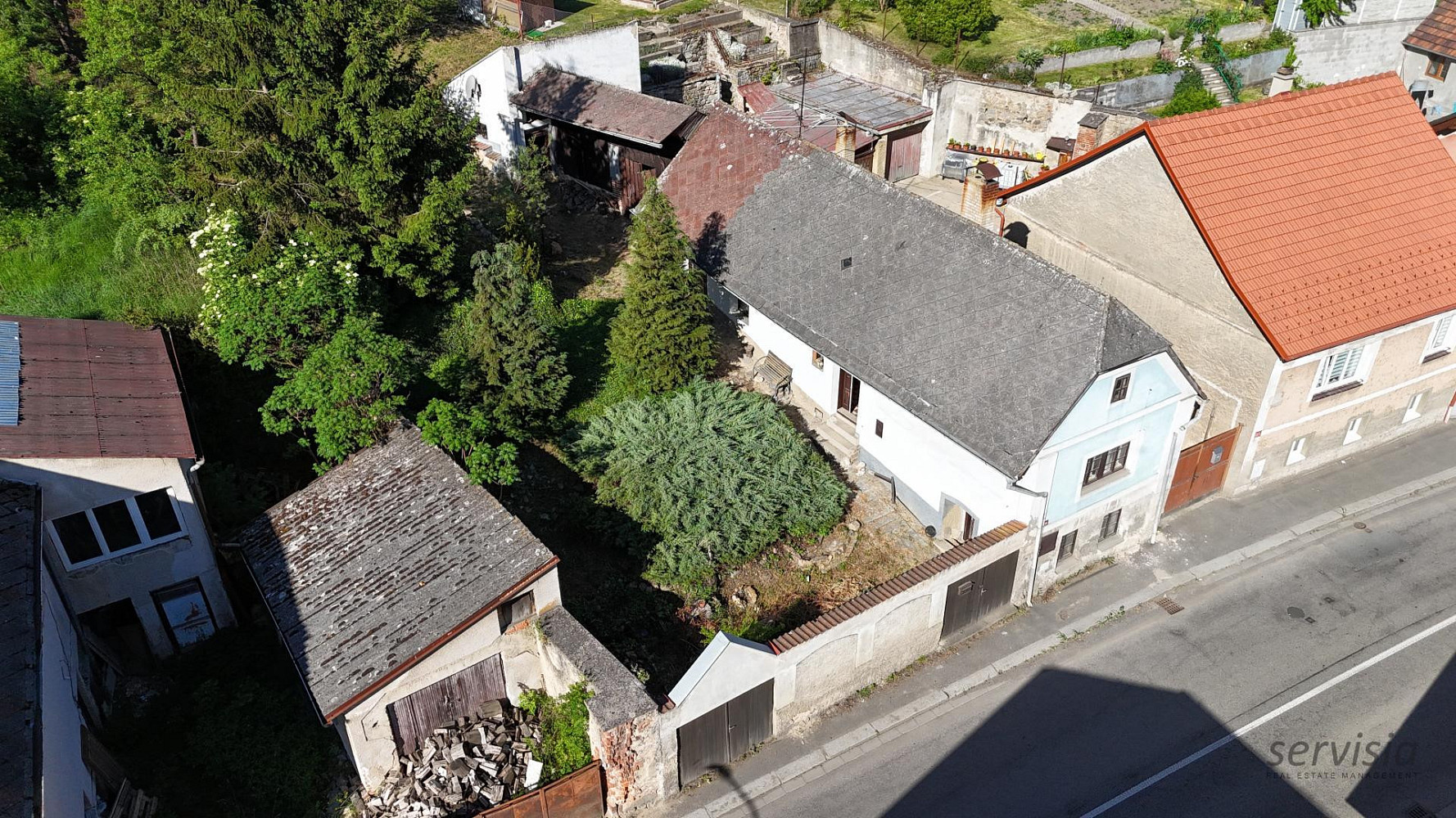 Prodej domu 102 m² s pozemkem 915 m² – fotografie 2