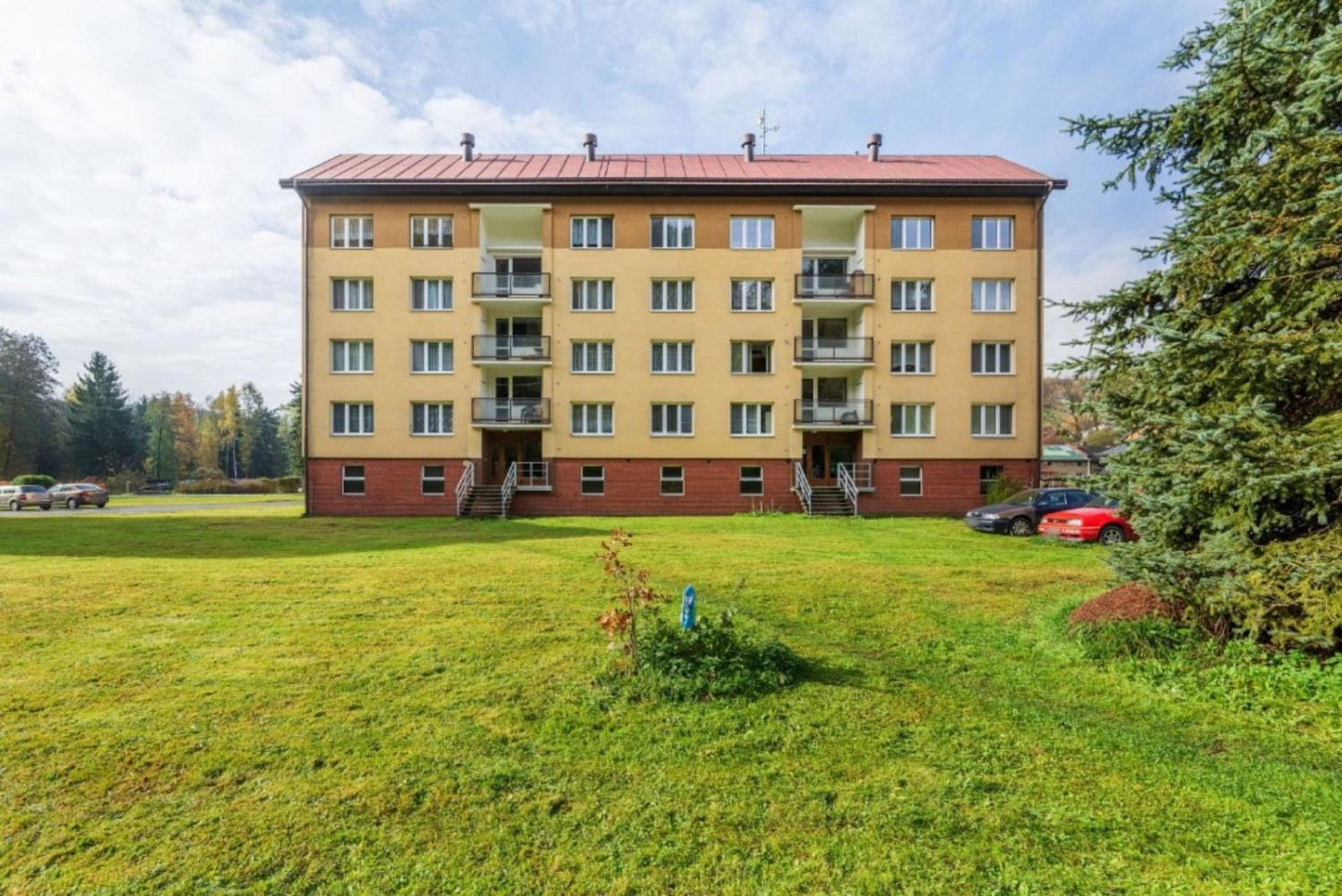 Pronájem bytu 1+kk 24 m² – fotografie 4
