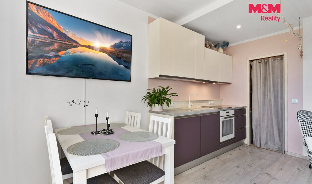 Prodej bytu 1+1 41 m², Doksy – náhled fotky 5