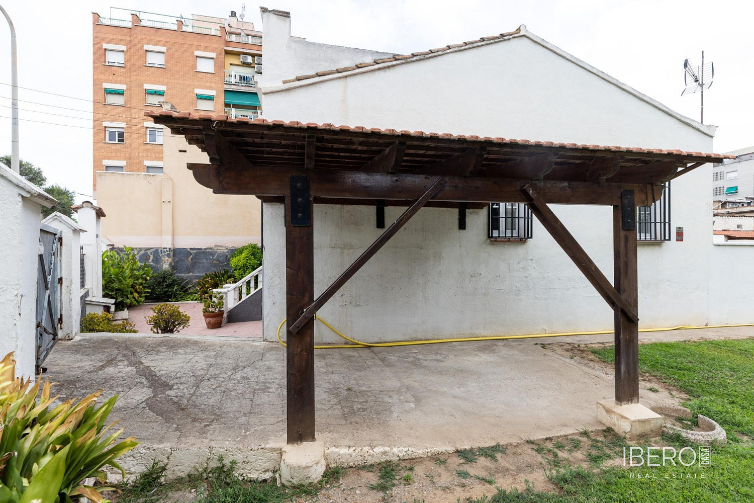 Casa 4+kk – Montcada i Reixac - Más