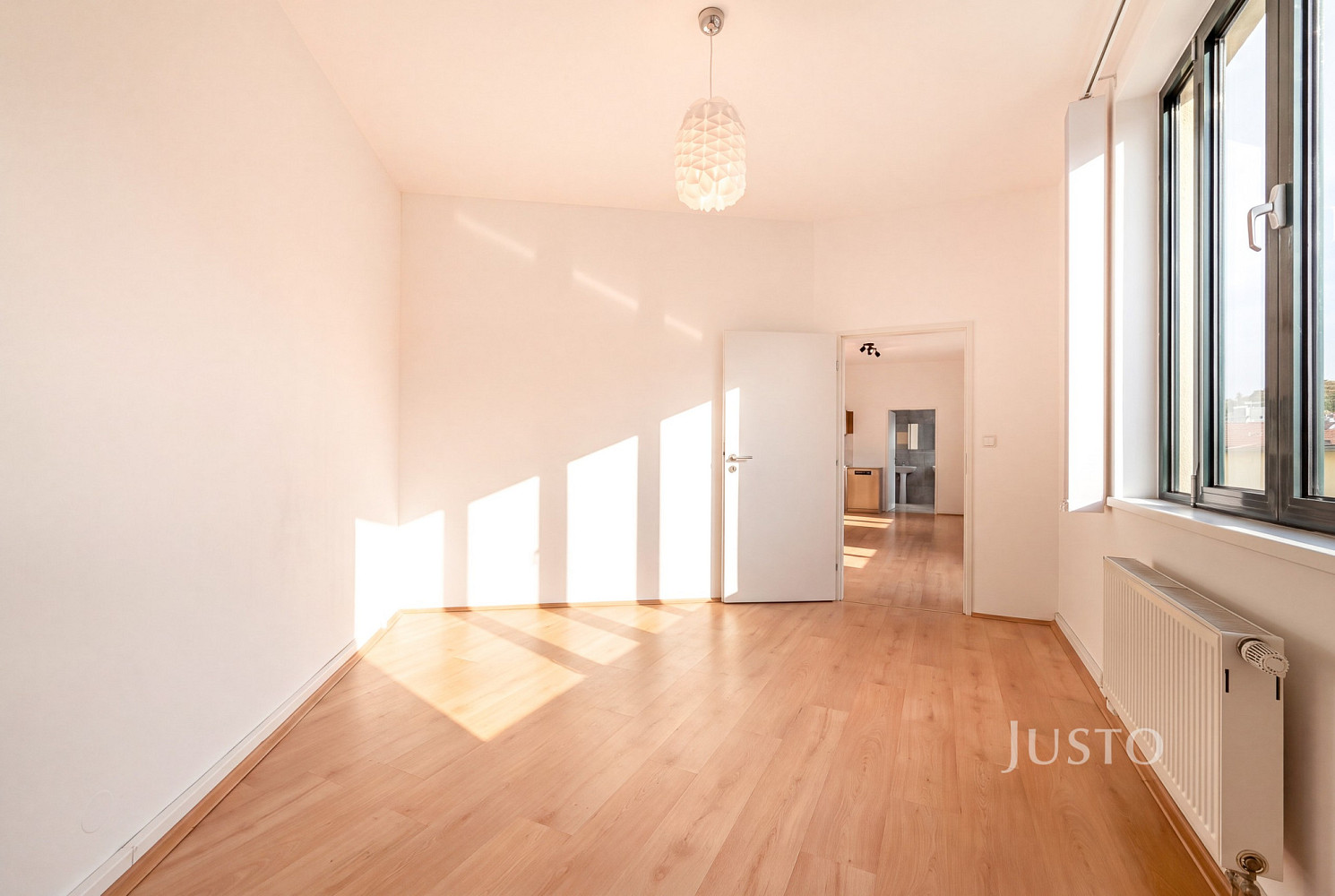 Pronájem bytu 2+kk 54 m² – fotografie 4