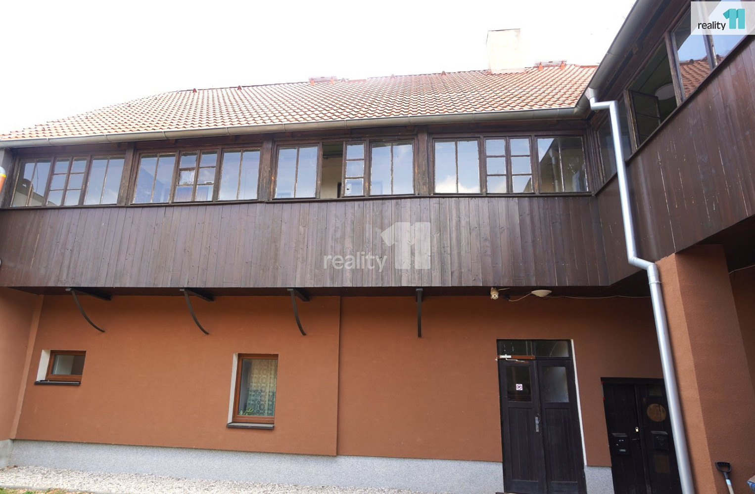 Pronájem bytu 1+kk 35 m² — photo 2