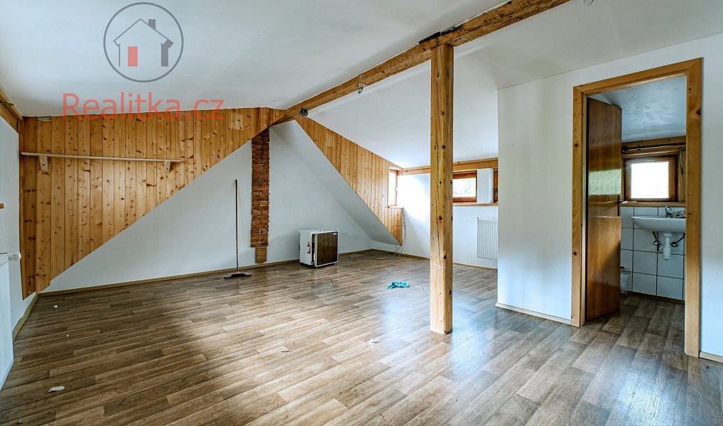 Prodej ubytovacího objektu 650 m², Deštné v Orlických horách – náhled fotky 29