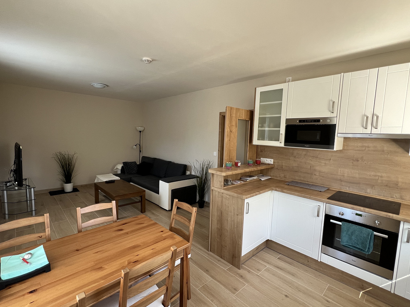 Pronájem bytu 3+kk 55 m² – fotografie 5