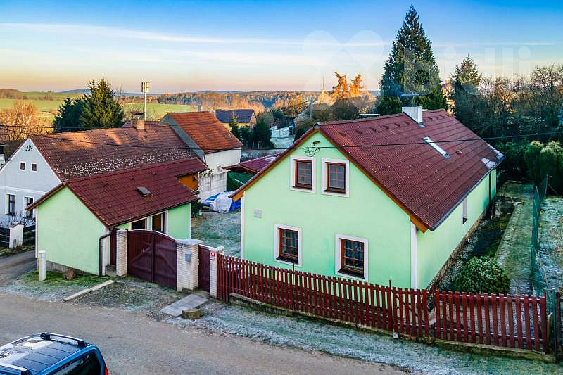 Prodej domu 151 m² s pozemkem 650 m²