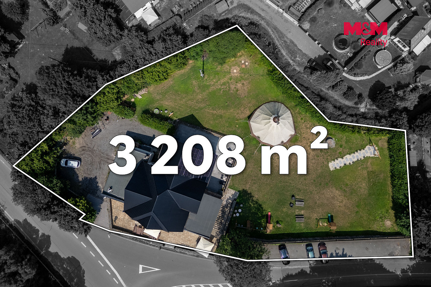 Prodej ubytovacího objektu 712 m² – fotografie 5