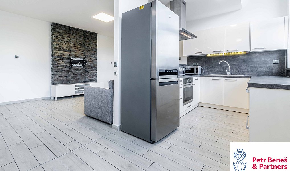 Prodej bytu 3+kk 69 m², Nové Strašecí – náhled fotky 4