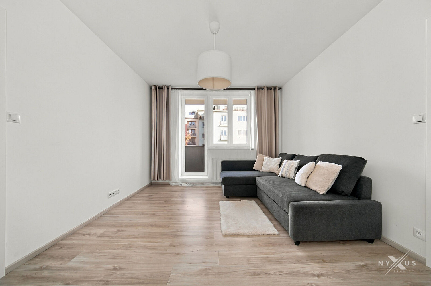 Pronájem bytu 2+1 59 m² – fotografie 3