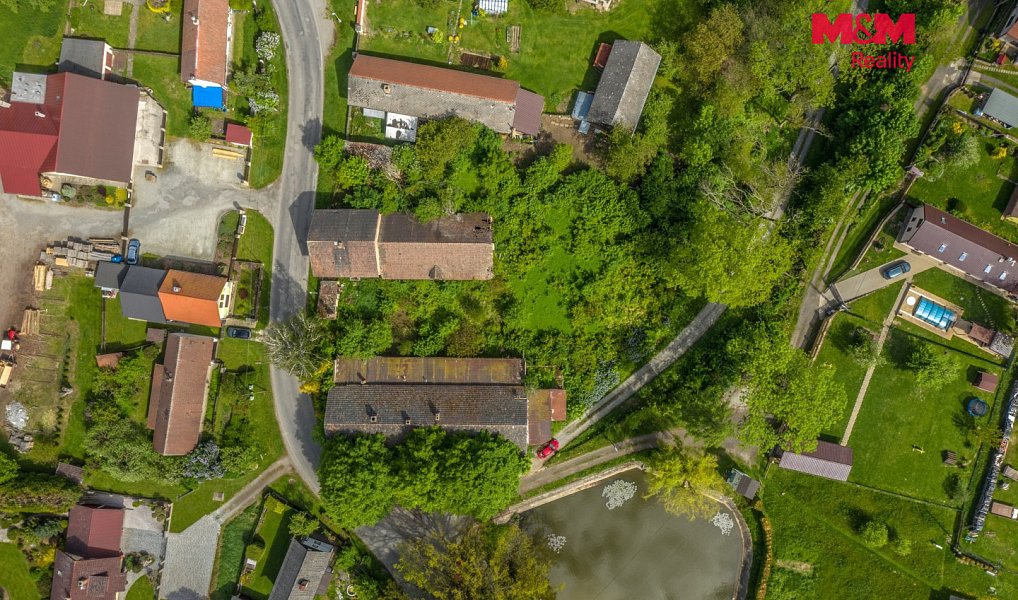Prodej domu 300 m² s pozemkem 2 458 m², Bělá pod Bezdězem – náhled fotky 8