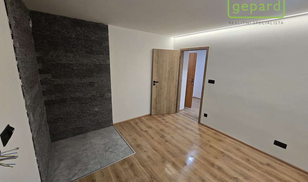 Prodej bytu 1+1 39 m², Světlík – náhled fotky 3