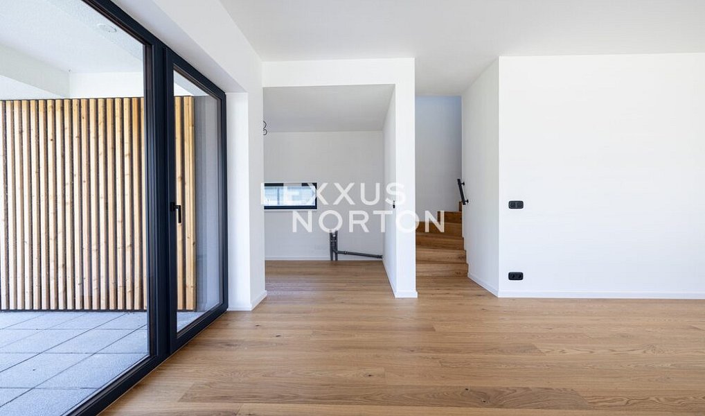 Prodej domu 182 m² s pozemkem 701 m², Přezletice – náhled fotky 3
