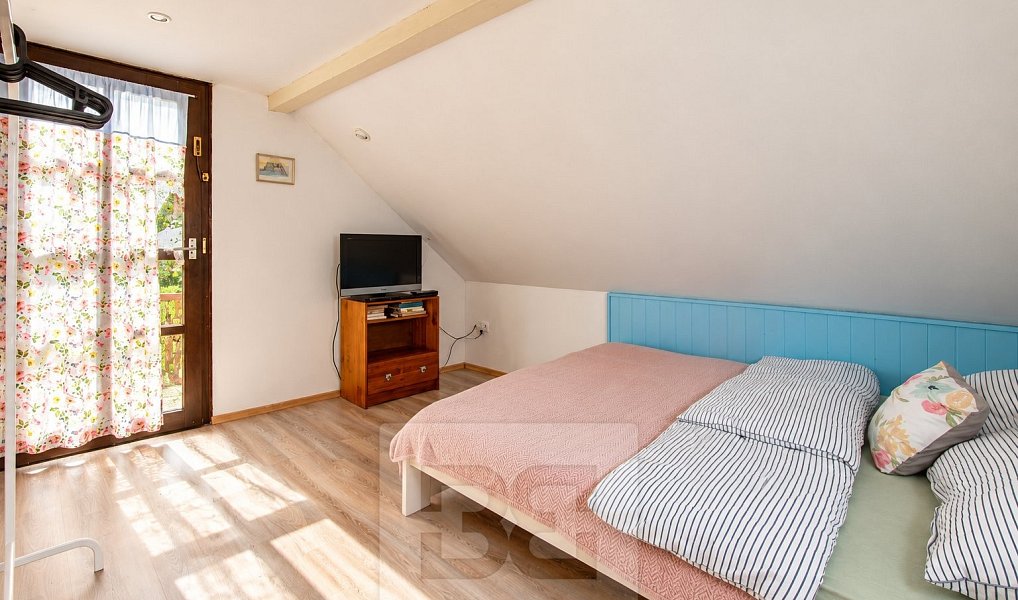 Pronájem domu 107 m² s pozemkem 693 m², Uhlířské Janovice – náhled fotky 9