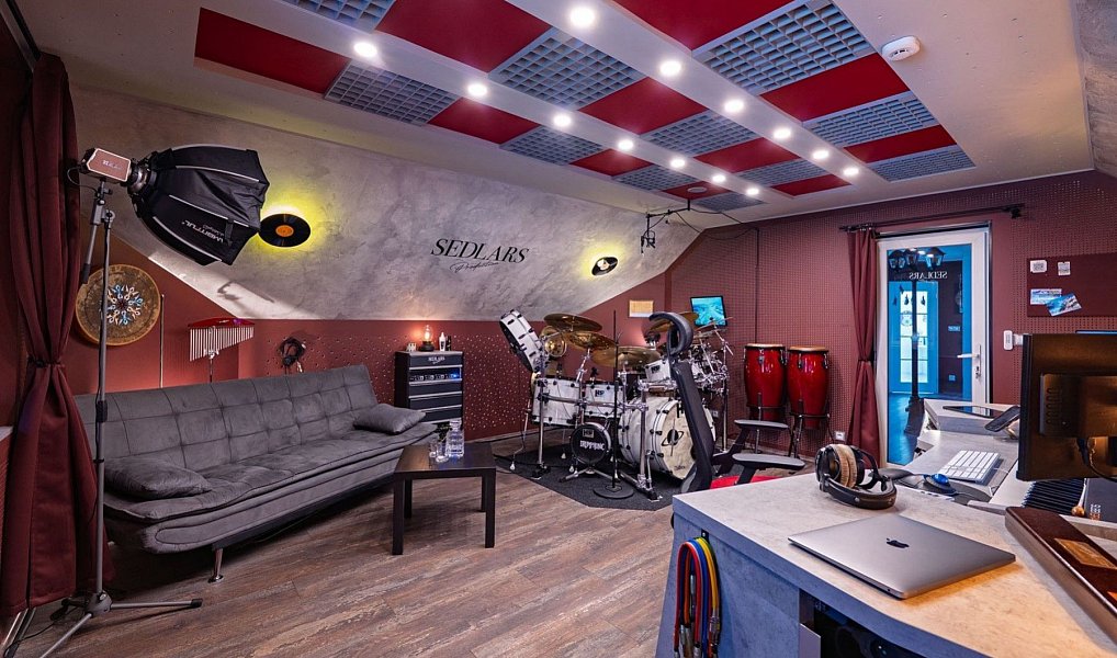 Prodej domu 200 m² s pozemkem 950 m², Plaňany – náhled fotky 12