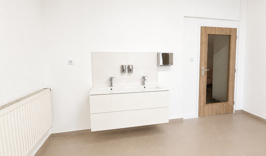 Pronájem komerčního objektu (jiného typu) 47 m², Kladno – náhled fotky 5