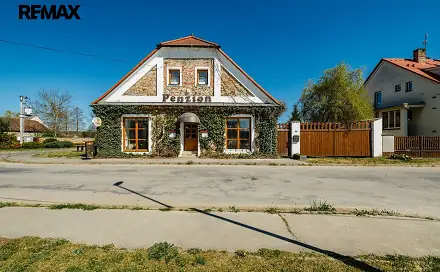 Prodej ubytovacího objektu 398 m², Buzice, okres Strakonice