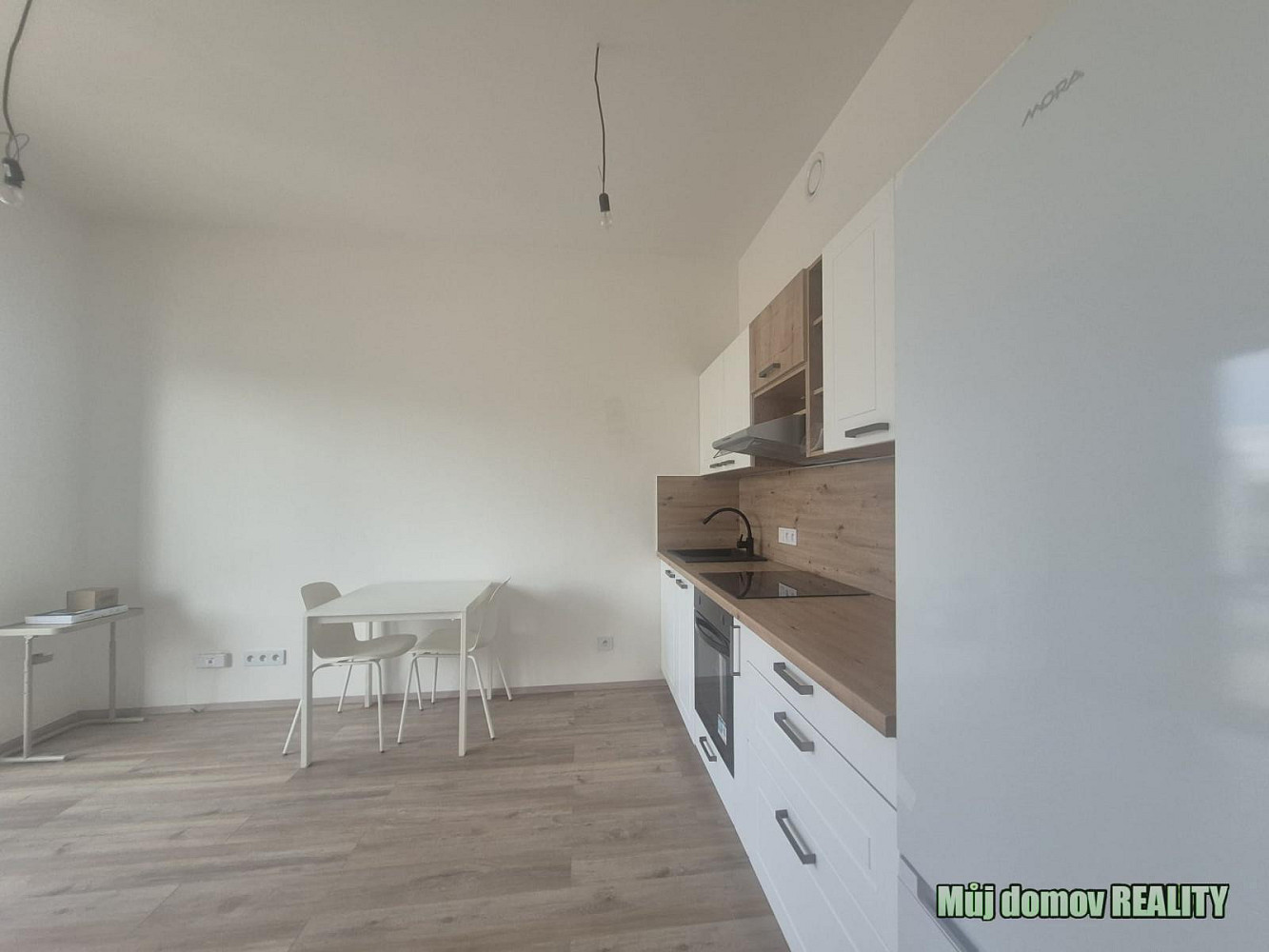 Pronájem bytu 2+kk 56 m² — photo 2