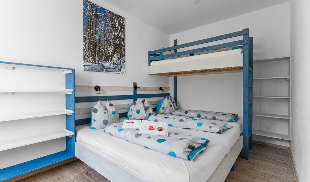 Prodej bytu 3+kk 66 m², Desná – náhled fotky 18