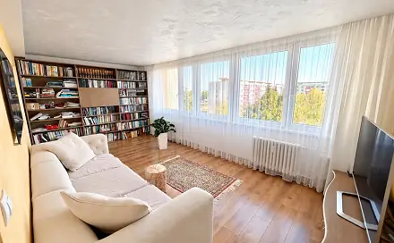 Prodej bytu 3+1 66 m², Urxova, Hradec Králové - Třebeš