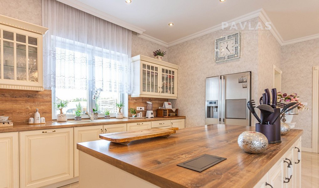 Prodej domu 233 m² s pozemkem 678 m², Jindřichův Hradec – náhled fotky 22