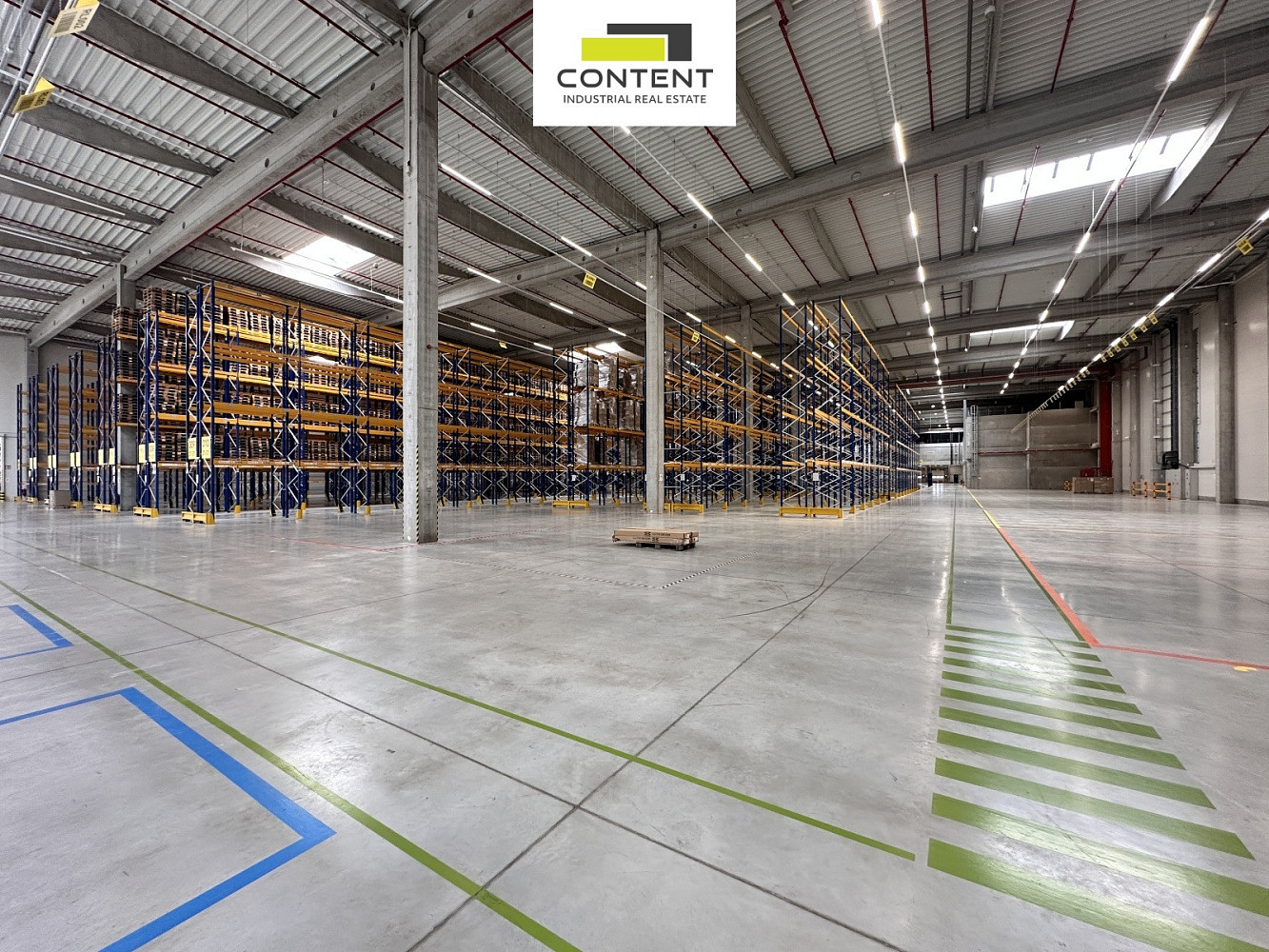 Pronájem skladovacích prostor 8 000 m² – fotografie 2