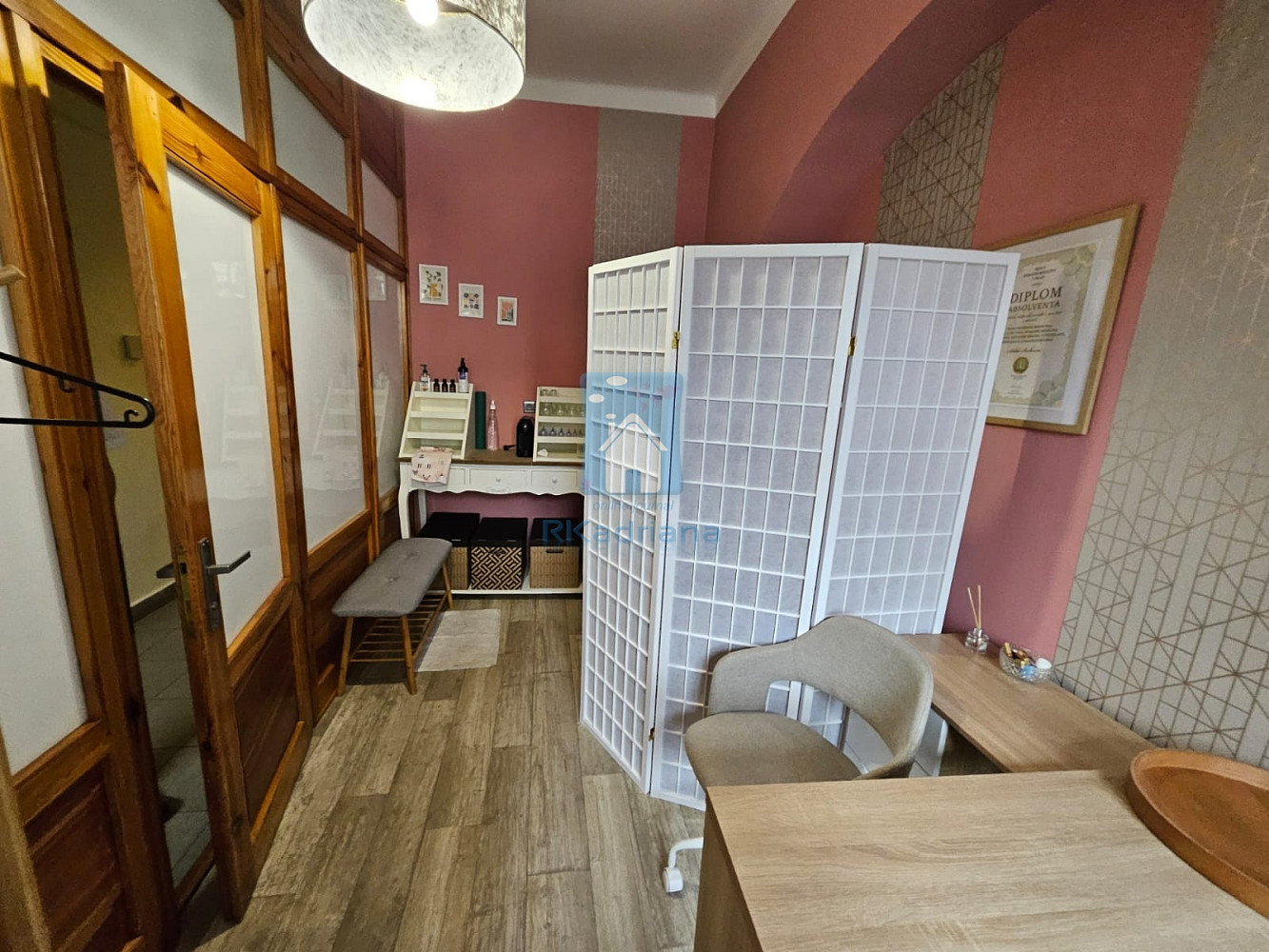 Pronájem komerčního objektu (jiného typu) 15 m² – fotografie 2