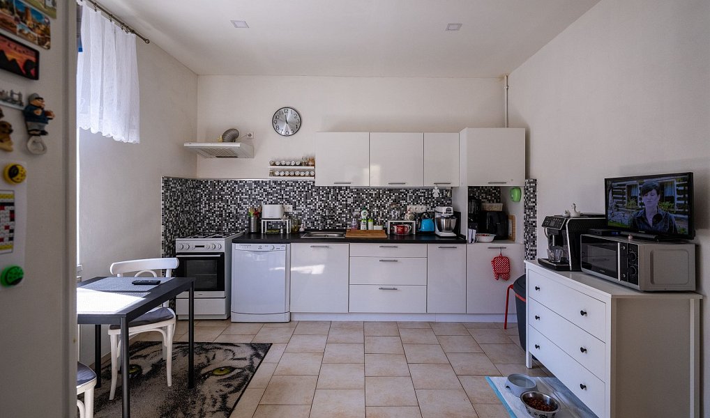 Prodej domu 280 m² s pozemkem 2 863 m², Frenštát pod Radhoštěm – náhled fotky 9